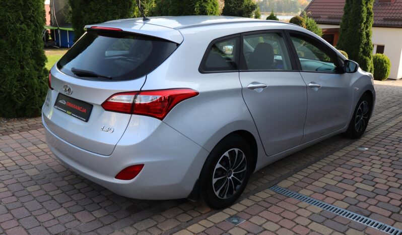 Hyundai i30 | 2014 | 110 KM | 1582cm3 | Srebrny full