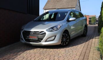Hyundai I30 | 2014 | 110 Km | 1582Cm3 | Srebrny