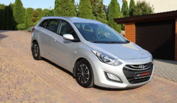 Hyundai i30 | 2014 | 110 KM | 1582cm3 | Srebrny full