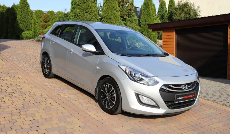Hyundai i30 | 2014 | 110 KM | 1582cm3 | Srebrny full