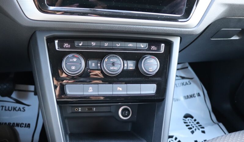 Volkswagen Touran | 2018 | 150 KM | 1395cm3 | Czarny full