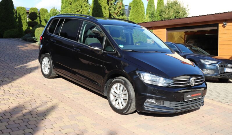 Volkswagen Touran | 2018 | 150 KM | 1395cm3 | Czarny full