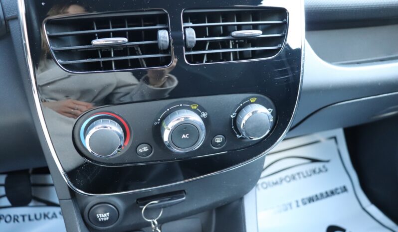 Renault Clio | 2014 | 73 KM | 1149cm3 | Czarny full