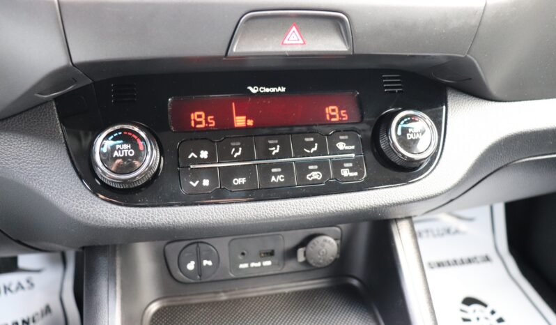 Kia Sportage | 2013 | 116 KM | 1685cm3 | Biały full
