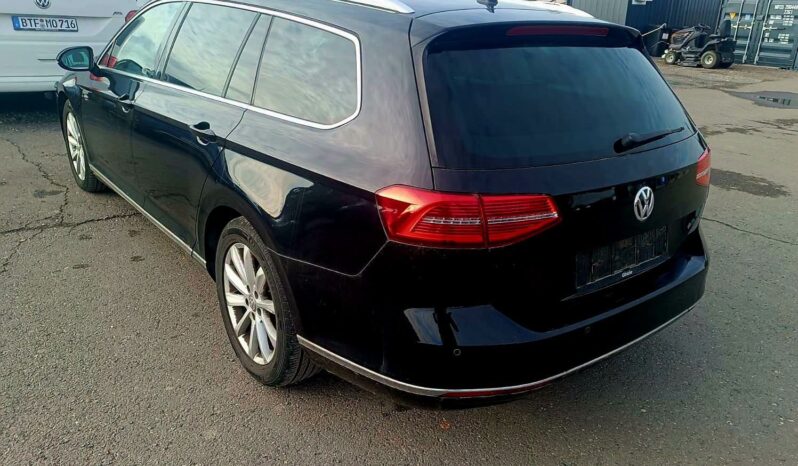 Volkswagen Passat | 2018 | 150 KM | 1968cm3 | Czarny full