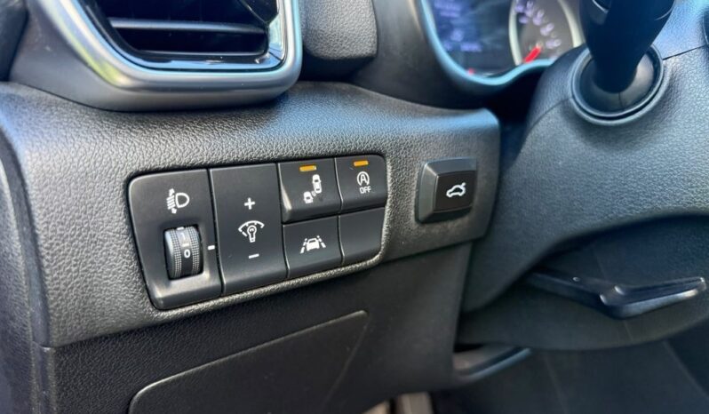 Kia Sportage | FWD (przód) | Manualna | 132 KM | Bordowy full