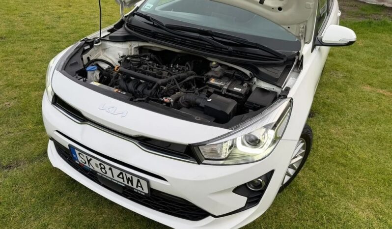 Kia Rio | FWD (przód) | Manualna | 84 KM | Biały full