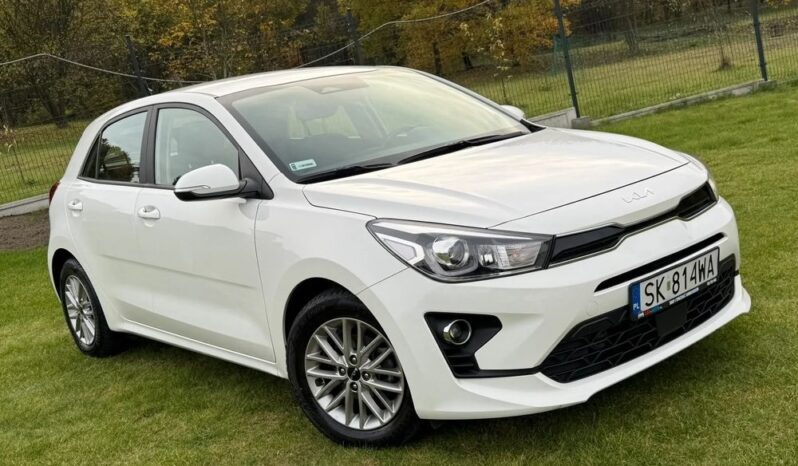 Kia Rio | FWD (przód) | Manualna | 84 KM | Biały full