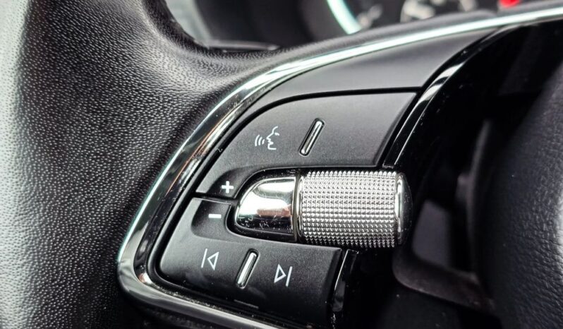 Skoda Octavia | FWD (przód) | Manualna | 150 KM | Czerwony full