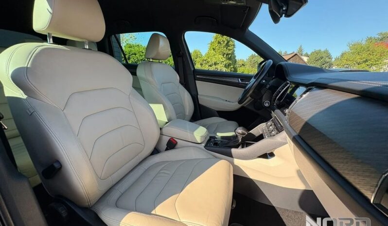 Skoda Kodiaq | FWD (przód) | Automatyczna | 150 KM | Granatowy full