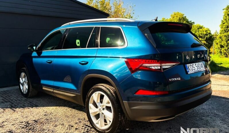 Skoda Kodiaq | FWD (przód) | Automatyczna | 150 KM | Granatowy full