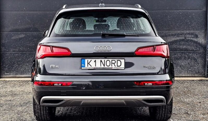 Audi Q5 | 4×4 (stały) | Automatyczna | 163 KM | Szary full