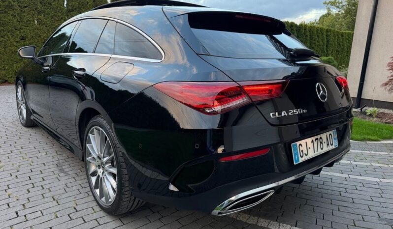 Mercedes-Benz CLA | FWD (przód) | Automatyczna | 218 KM | Czarny full