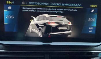 Peugeot 3008 | FWD (przód) | Automatyczna | 225 KM | Niebieski full