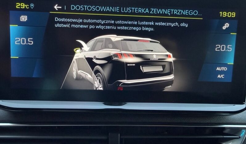 Peugeot 3008 | FWD (przód) | Automatyczna | 225 KM | Niebieski full