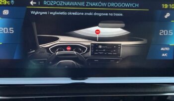 Peugeot 3008 | FWD (przód) | Automatyczna | 225 KM | Niebieski full