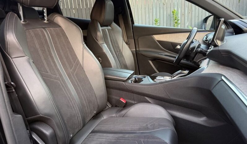 Peugeot 3008 | FWD (przód) | Automatyczna | 130 KM | Czarny full