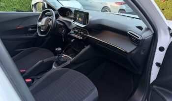 Peugeot 2008 | FWD (przód) | Manualna | 110 KM | Biały full