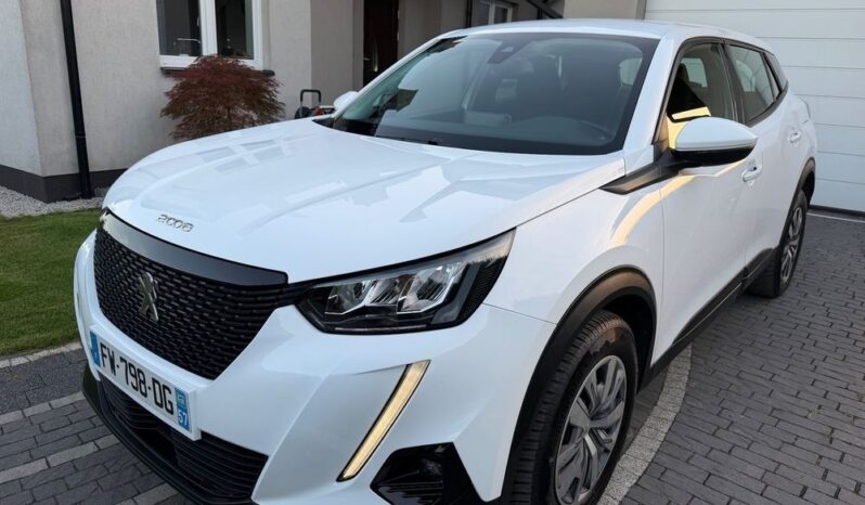 Peugeot 2008 | FWD (przód) | Manualna | 110 KM | Biały full