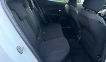 Peugeot 2008 | FWD (przód) | Manualna | 110 KM | Biały full