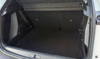 Peugeot 2008 | FWD (przód) | Manualna | 110 KM | Biały full