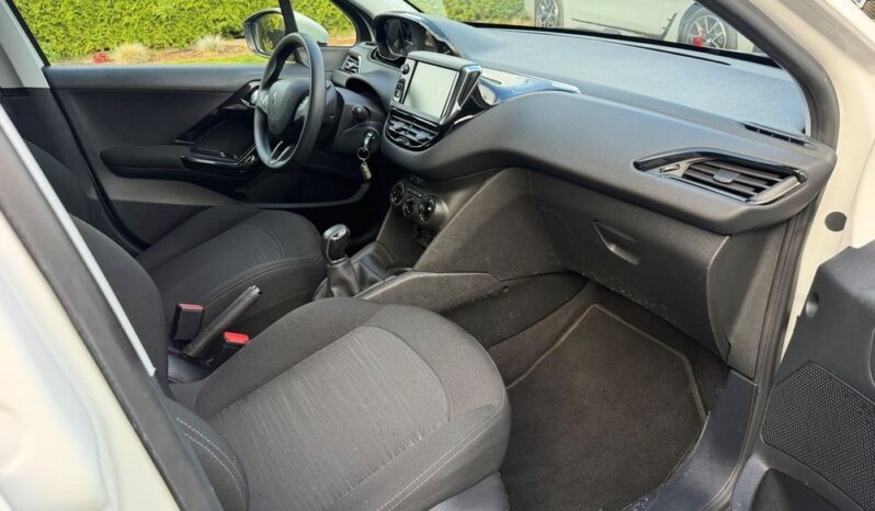 Peugeot 208 | FWD (przód) | Manualna | 75 KM | Biały full
