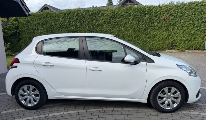 Peugeot 208 | FWD (przód) | Manualna | 75 KM | Biały full