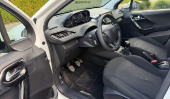 Peugeot 208 | FWD (przód) | Manualna | 75 KM | Biały full