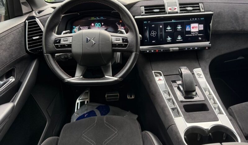 DS Automobiles DS 7 Crossback | FWD (przód) | Automatyczna | 225 KM | Szary full