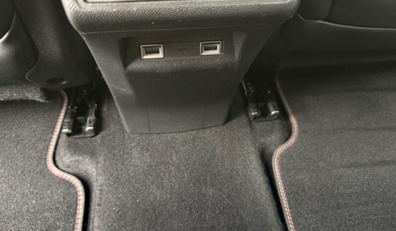 DS Automobiles DS 7 Crossback | FWD (przód) | Automatyczna | 225 KM | Szary full