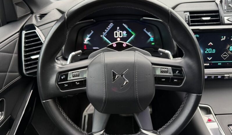 DS Automobiles DS 7 Crossback | 4×4 (doł. automatycznie) | Automatyczna | 300 KM | Biały full