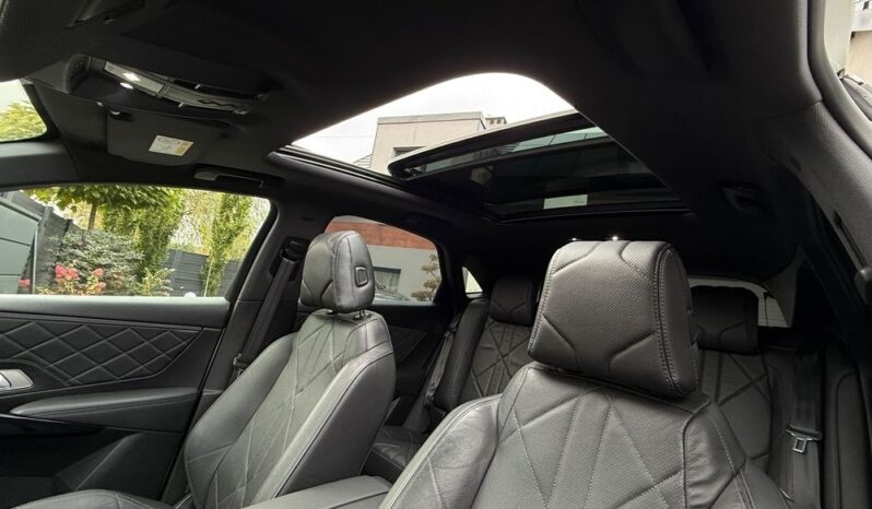 DS Automobiles DS 7 Crossback | 4×4 (doł. automatycznie) | Automatyczna | 300 KM | Biały full