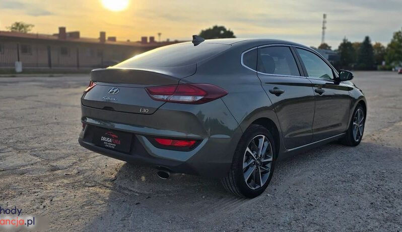 Hyundai i30 | FWD (przód) | Automatyczna | 160 KM | Inny kolor full