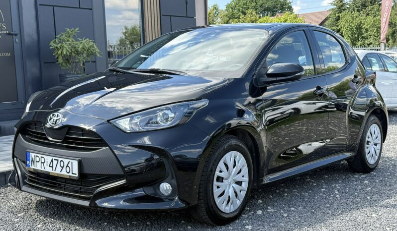 Toyota Yaris | FWD (przód) | Manualna | 125 KM | Czarny full