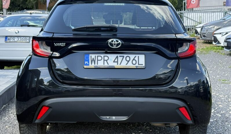 Toyota Yaris | FWD (przód) | Manualna | 125 KM | Czarny full