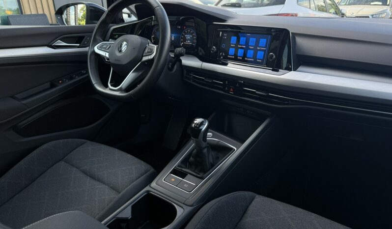 Volkswagen Golf | FWD (przód) | Manualna | 115 KM | Czarny full
