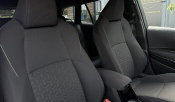 Toyota Corolla | FWD (przód) | Automatyczna | 122 KM | Srebrny full