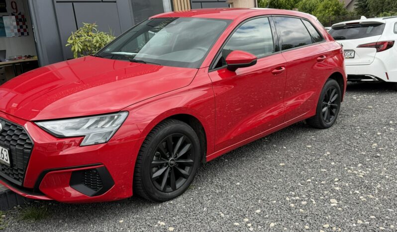 Audi A3 Sportback | FWD (przód) | Automatyczna | 150 KM | Czerwony full
