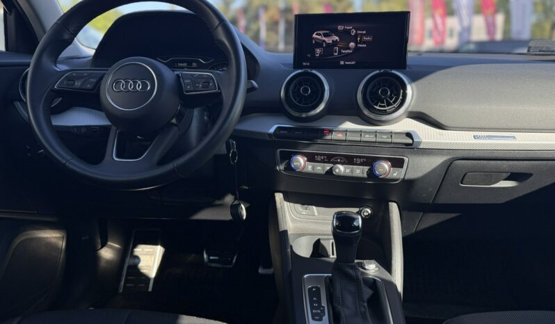 Audi Q2 | FWD (przód) | Automatyczna | 150 KM | Szary full
