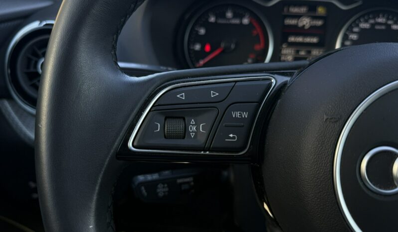 Audi Q2 | FWD (przód) | Automatyczna | 150 KM | Szary full
