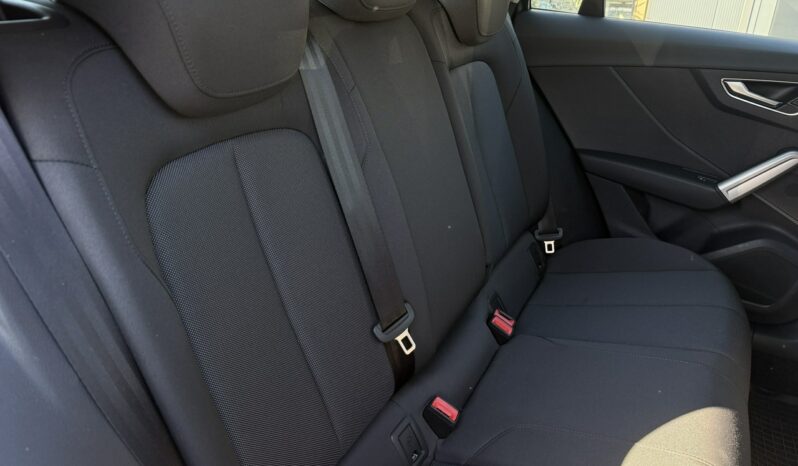 Audi Q2 | FWD (przód) | Automatyczna | 150 KM | Szary full