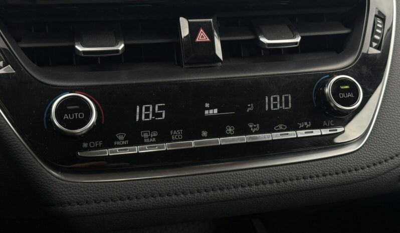 Toyota Corolla | FWD (przód) | Manualna | 125 KM | Szary full