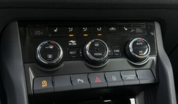 Skoda Kodiaq | FWD (przód) | Automatyczna | 150 KM | Niebieski full