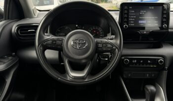 Toyota Yaris | FWD (przód) | Automatyczna | 116 KM | Biały full
