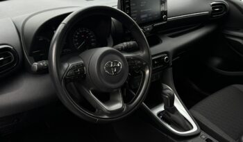 Toyota Yaris | FWD (przód) | Automatyczna | 116 KM | Biały full