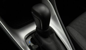 Toyota Yaris | FWD (przód) | Automatyczna | 116 KM | Biały full