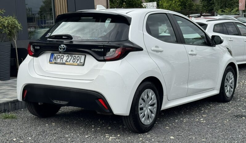 Toyota Yaris | FWD (przód) | Automatyczna | 116 KM | Biały full