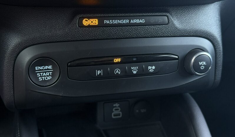 Ford Focus | FWD (przód) | Manualna | 125 KM | Czerwony full