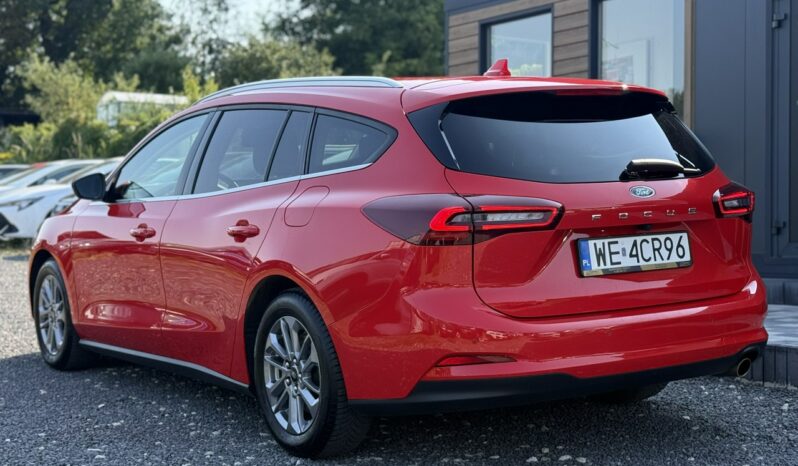 Ford Focus | FWD (przód) | Manualna | 125 KM | Czerwony full