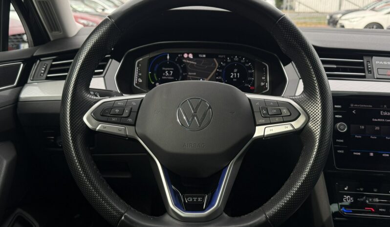 Volkswagen Passat | FWD (przód) | Automatyczna | 218 KM | Czarny full